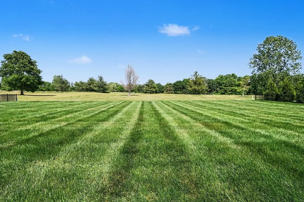 4147 Ironwood Drive Greenbrier TN 37073