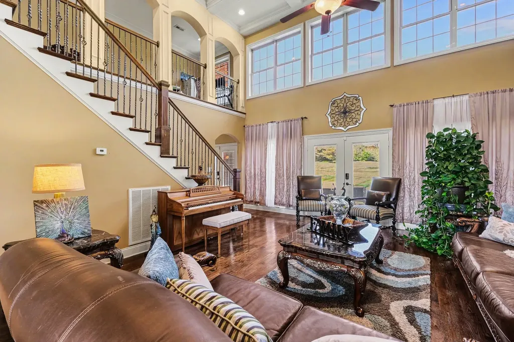 4147 Ironwood Drive Greenbrier TN 37073