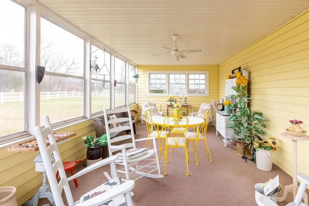 1041 Sandy Valley Road Hendersonville TN 37075