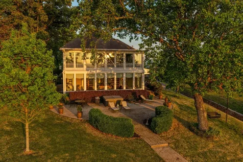 46 N Crest Road Chattanooga TN 37404