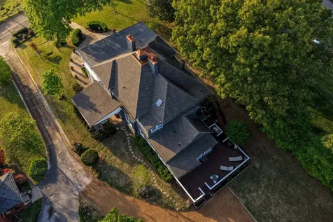 46 N Crest Road Chattanooga TN 37404