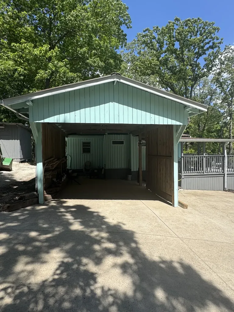 54 Lookout Lane Waverly TN 37185