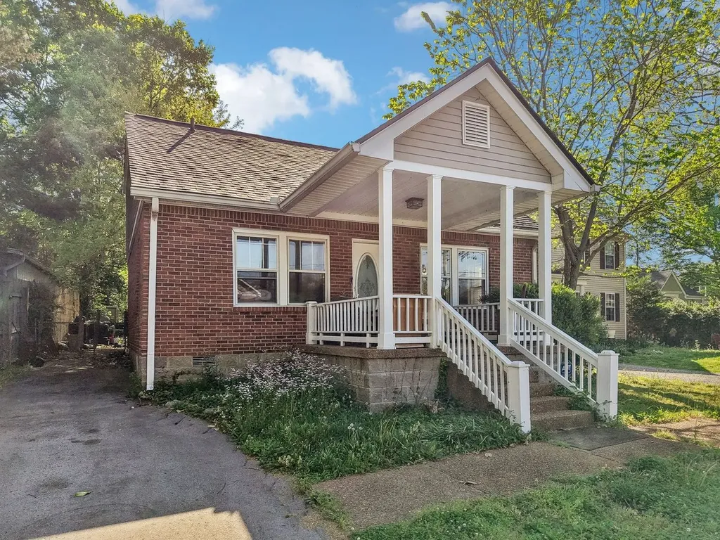 226 54th Ave, N Nashville TN 37209