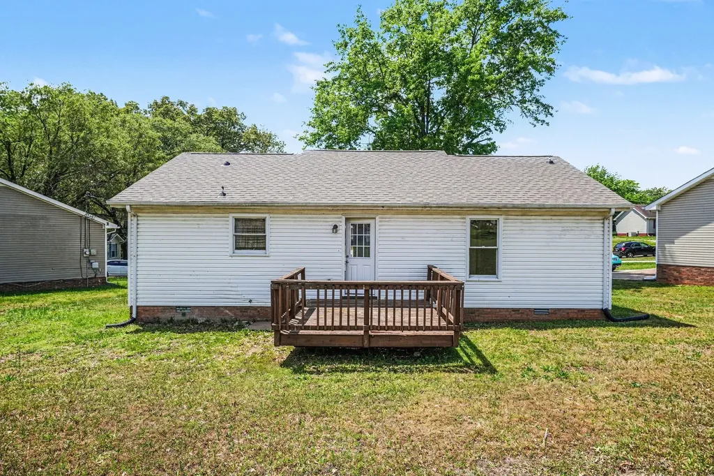 1057 Princeton Court Clarksville TN 37042