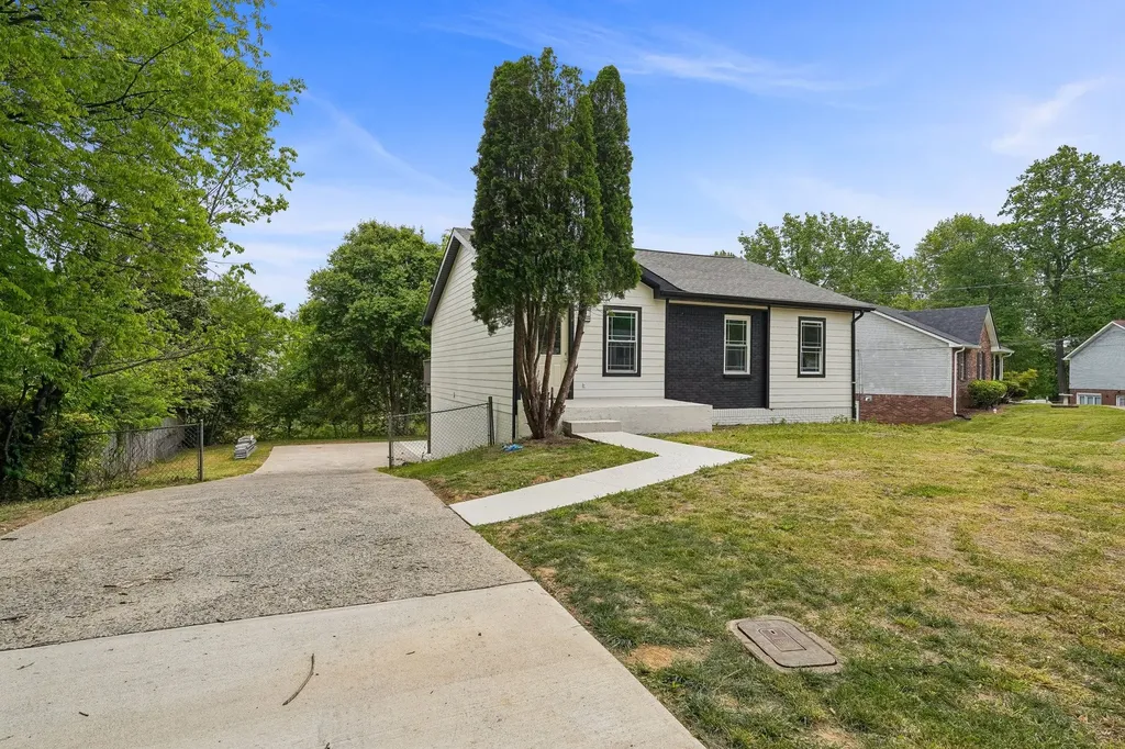 3405 Oak Lawn Drive Clarksville TN 37042