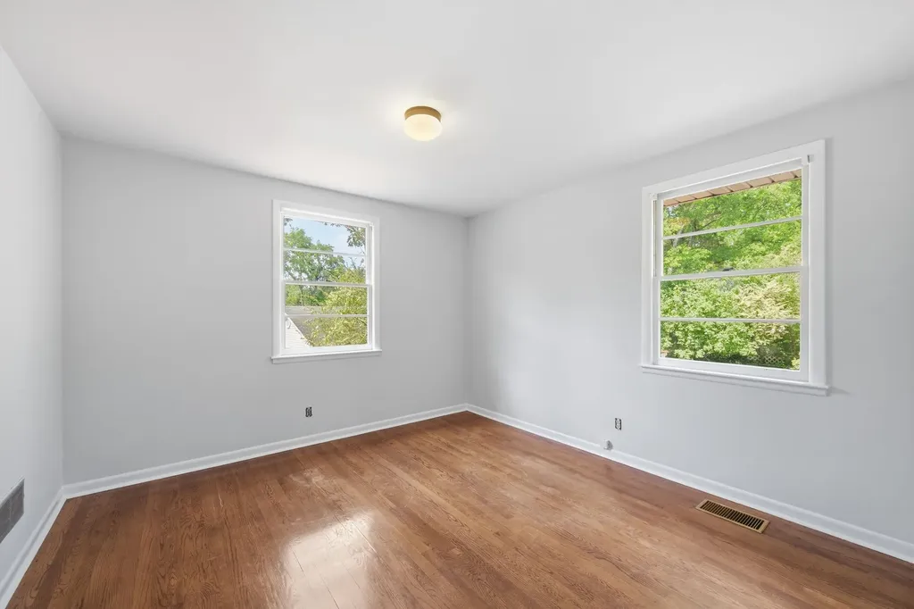4824 Briarwood Drive Nashville TN 37211