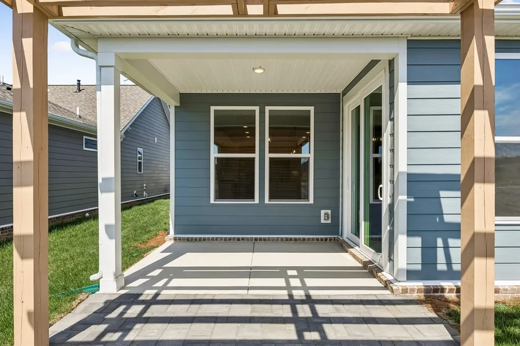7169 Triad Way Murfreesboro TN 37128