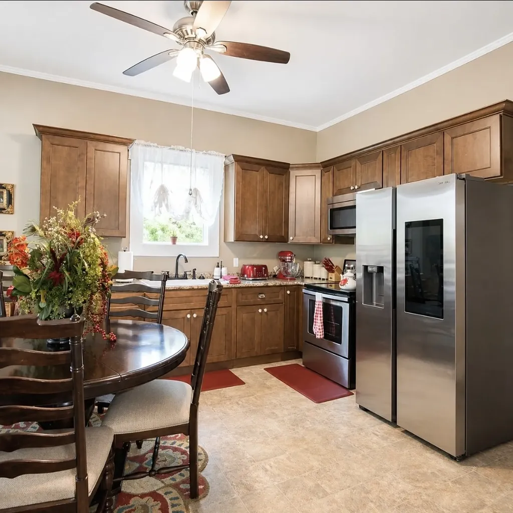 942 Mike Muncey Road Mcminnville TN 37110