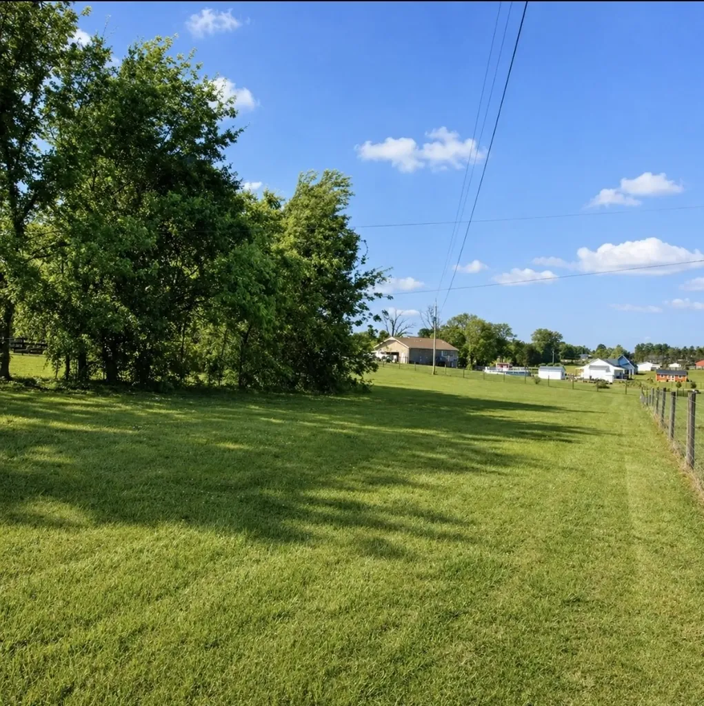 942 Mike Muncey Road Mcminnville TN 37110