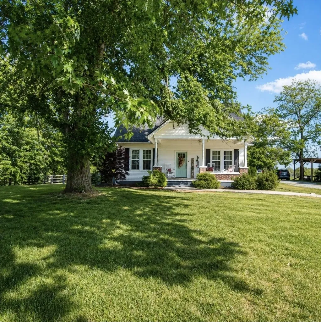 942 Mike Muncey Road Mcminnville TN 37110
