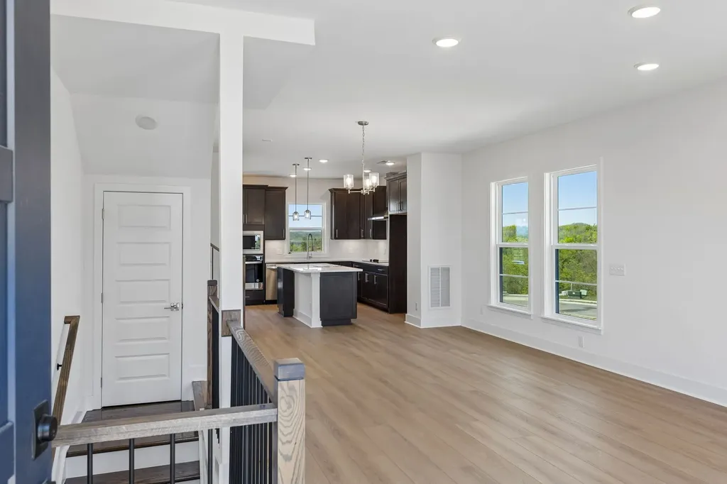 114 Scenic Pass Nashville TN 37218