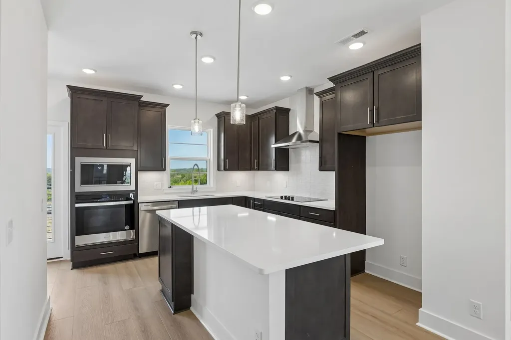 114 Scenic Pass Nashville TN 37218