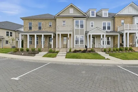 152 Nearwater Place Hendersonville TN 37075