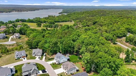 5962 Cashmere Lane Harrison TN 37341