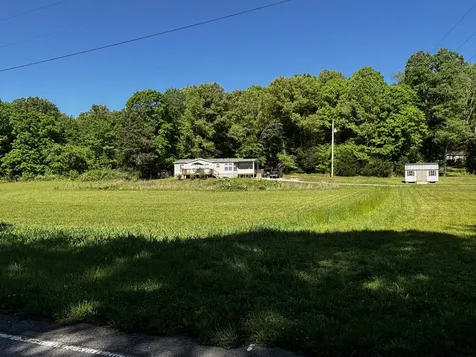 3688 Moore Hollow Road Woodlawn TN 37191