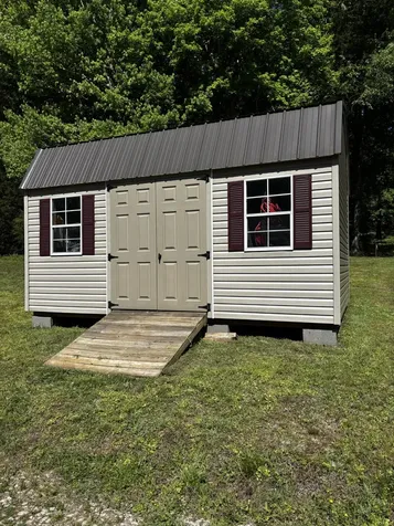 3688 Moore Hollow Road Woodlawn TN 37191