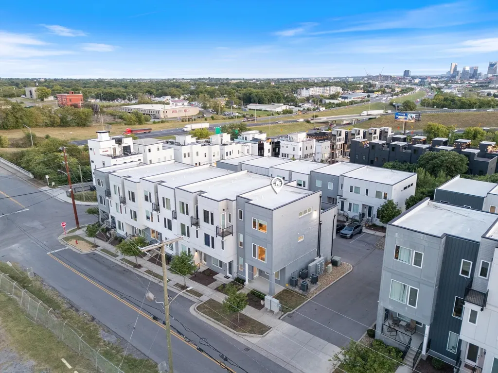62 Fern Avenue Nashville TN 37207