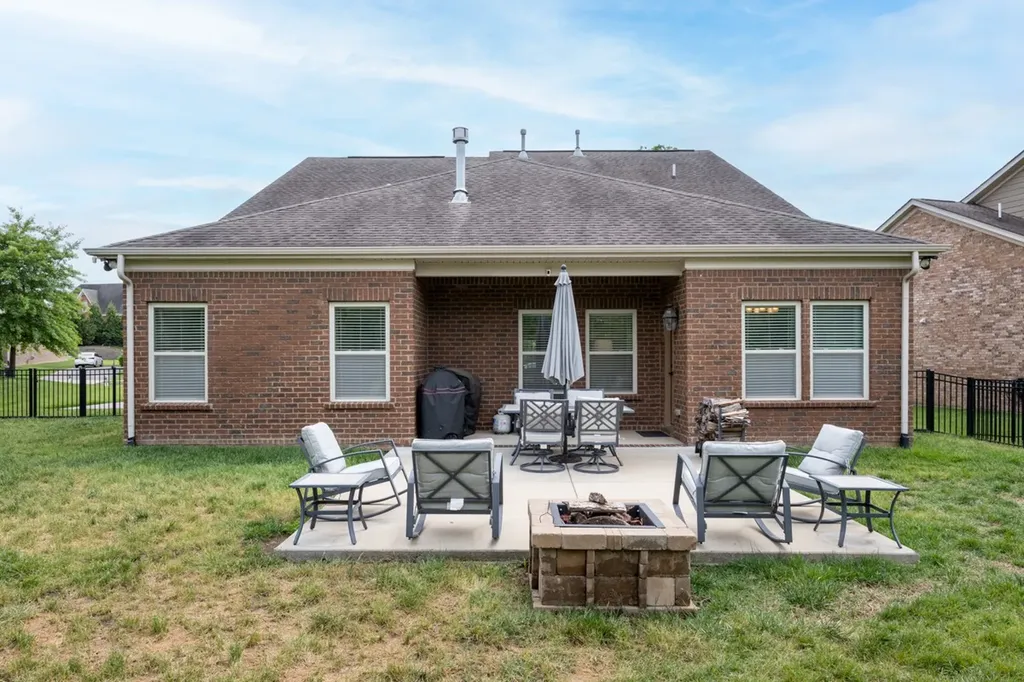 219 Calumet Court Gallatin TN 37066