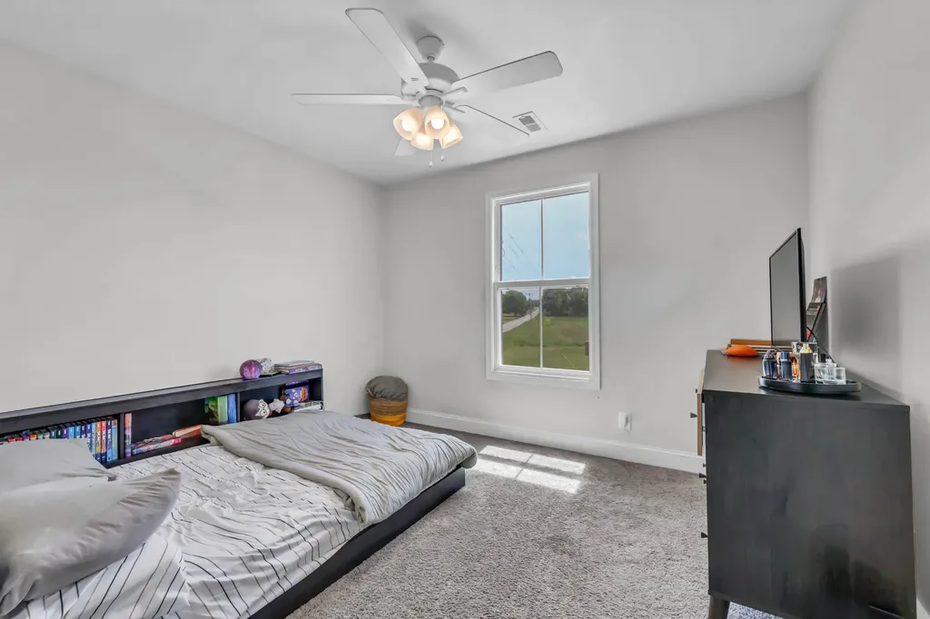 1001 Cherry Acres Drive Clarksville TN 37042