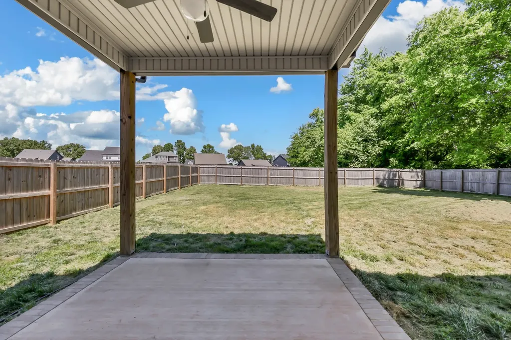 1001 Cherry Acres Drive Clarksville TN 37042