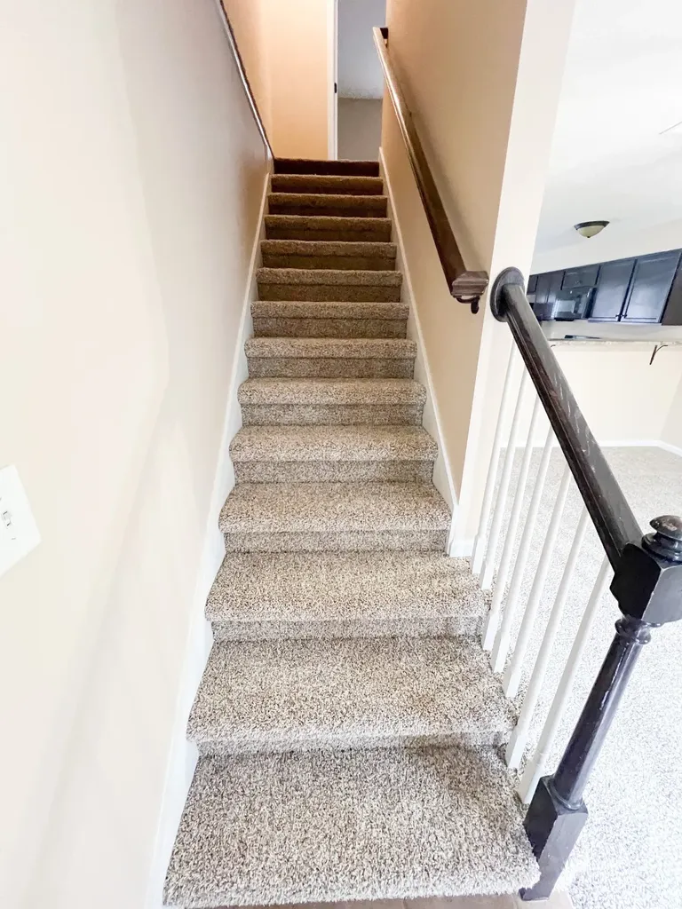 685 Oliver Loop Clarksville TN 37040