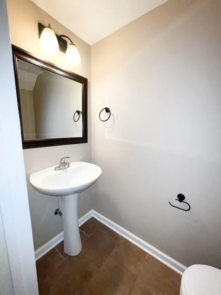685 Oliver Loop Clarksville TN 37040