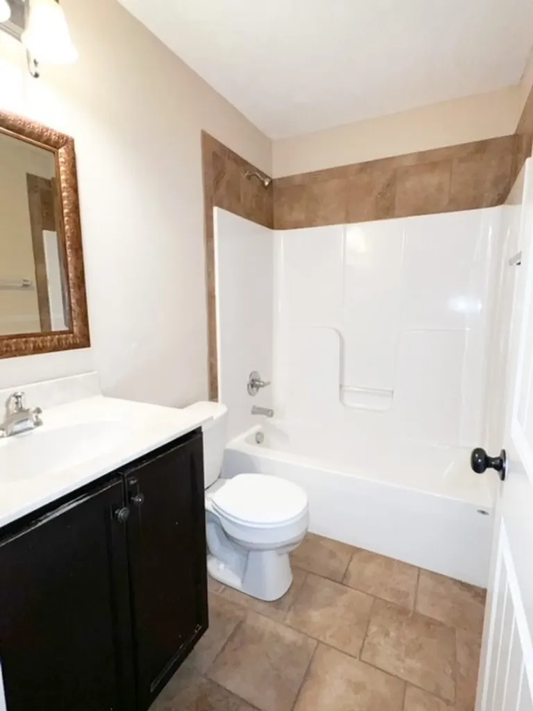 685 Oliver Loop Clarksville TN 37040