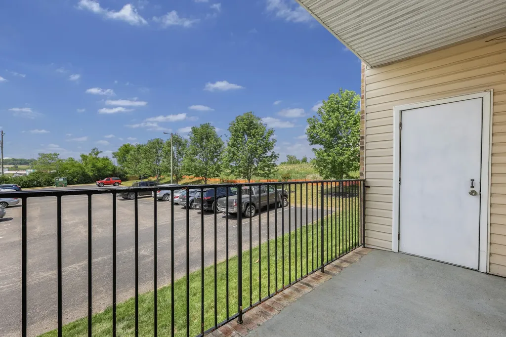 907 Churchill Crossing Madison TN 37115