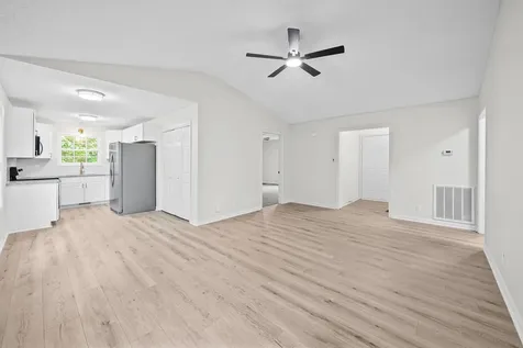 628 Woodhaven Drive Clarksville TN 37042