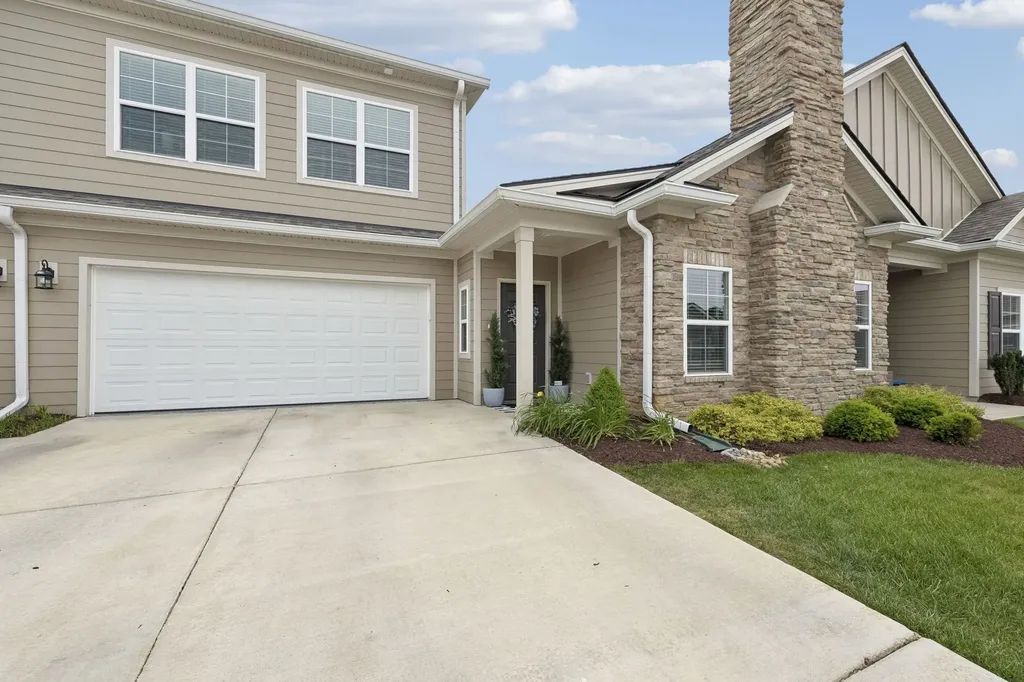 2664 Stonecenter Lane Murfreesboro TN 37128