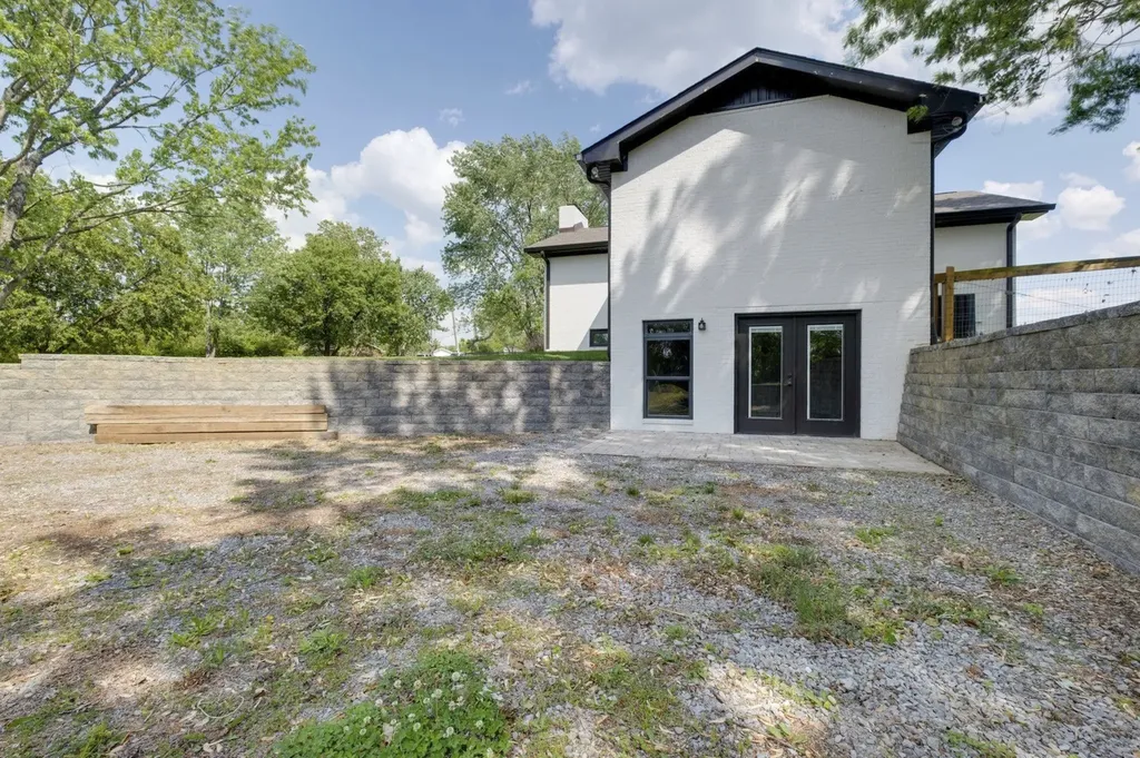 1071 Connie Drive Gallatin TN 37066