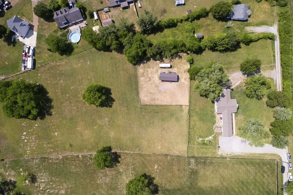 1071 Connie Drive Gallatin TN 37066
