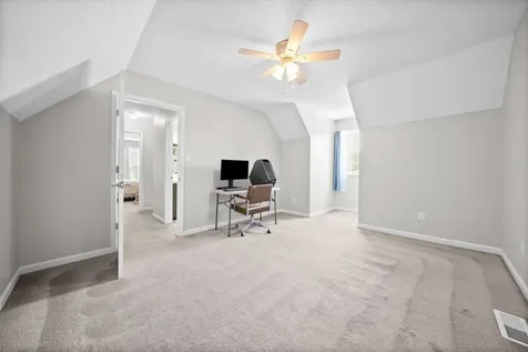 202 Man O War Drive Oak Grove KY 42262