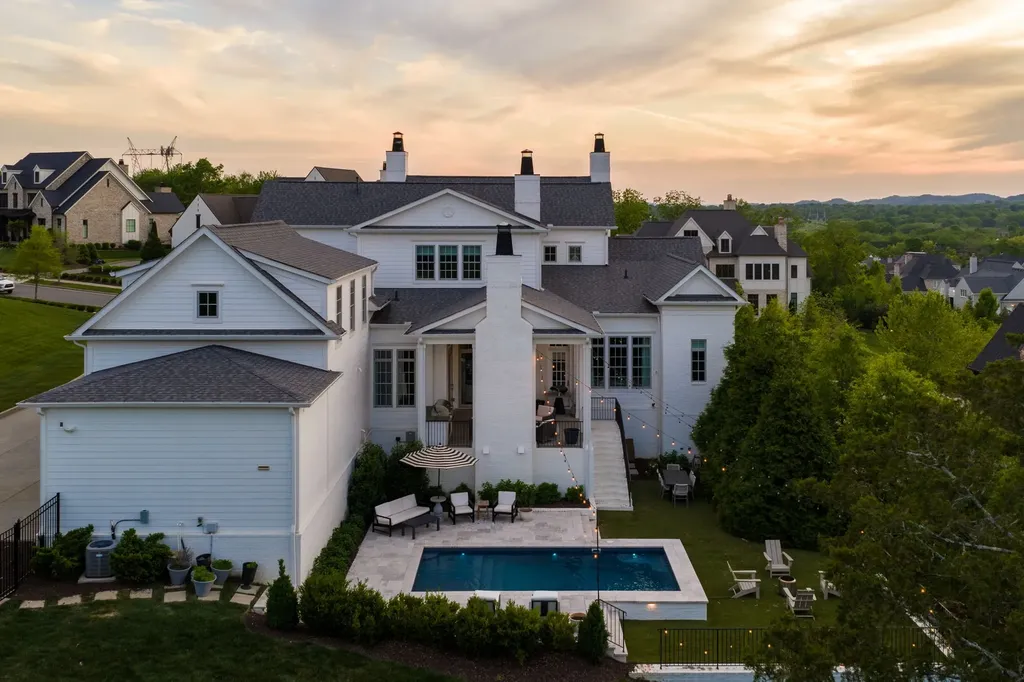9242 Lehigh Drive Brentwood TN 37027