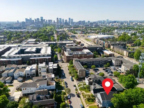 1613A 7th Ave, N Nashville TN 37208