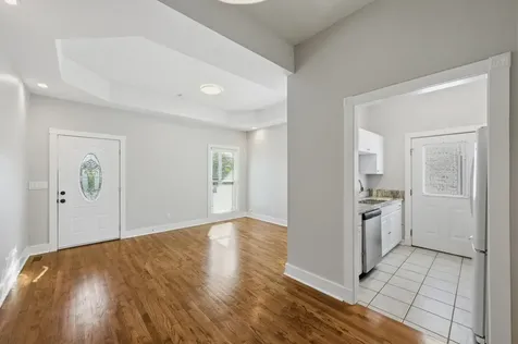 1613A 7th Ave, N Nashville TN 37208