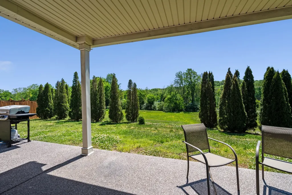 168 Meandering Drive Lebanon TN 37090