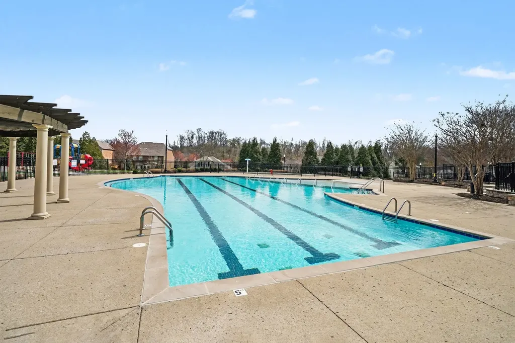 168 Meandering Drive Lebanon TN 37090