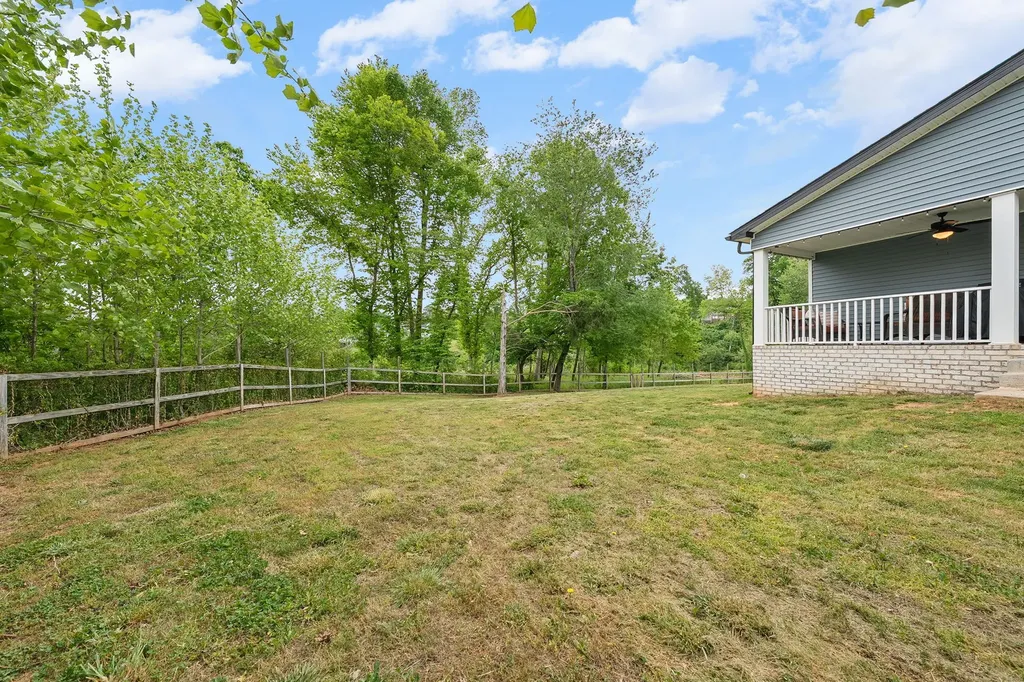 1159 Governors Run Clarksville TN 37042