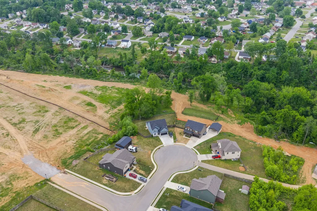 1159 Governors Run Clarksville TN 37042
