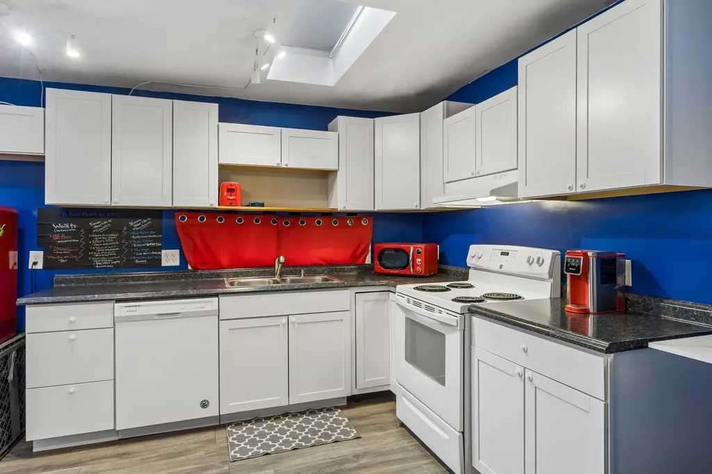 902 Mcclurkan Avenue Nashville TN 37206