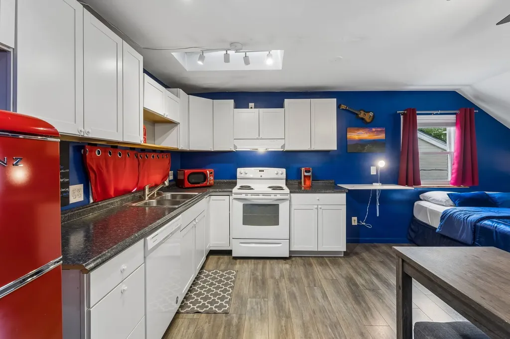 902 Mcclurkan Avenue Nashville TN 37206