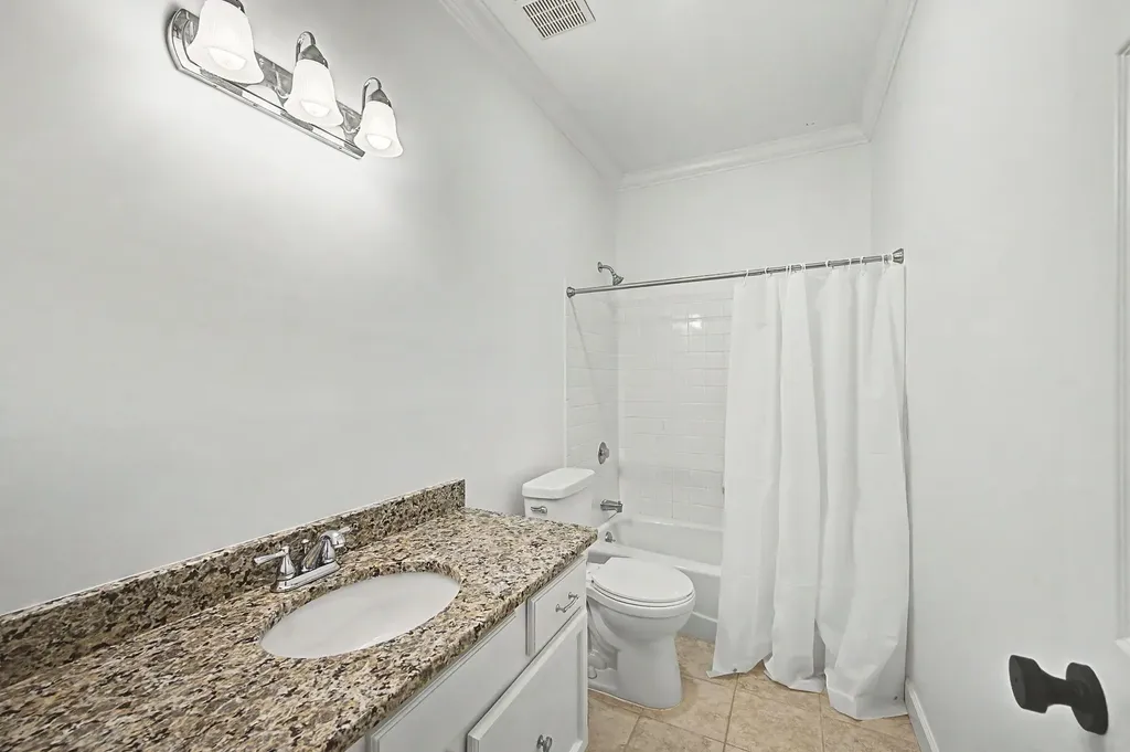 4487 Post Place Nashville TN 37205