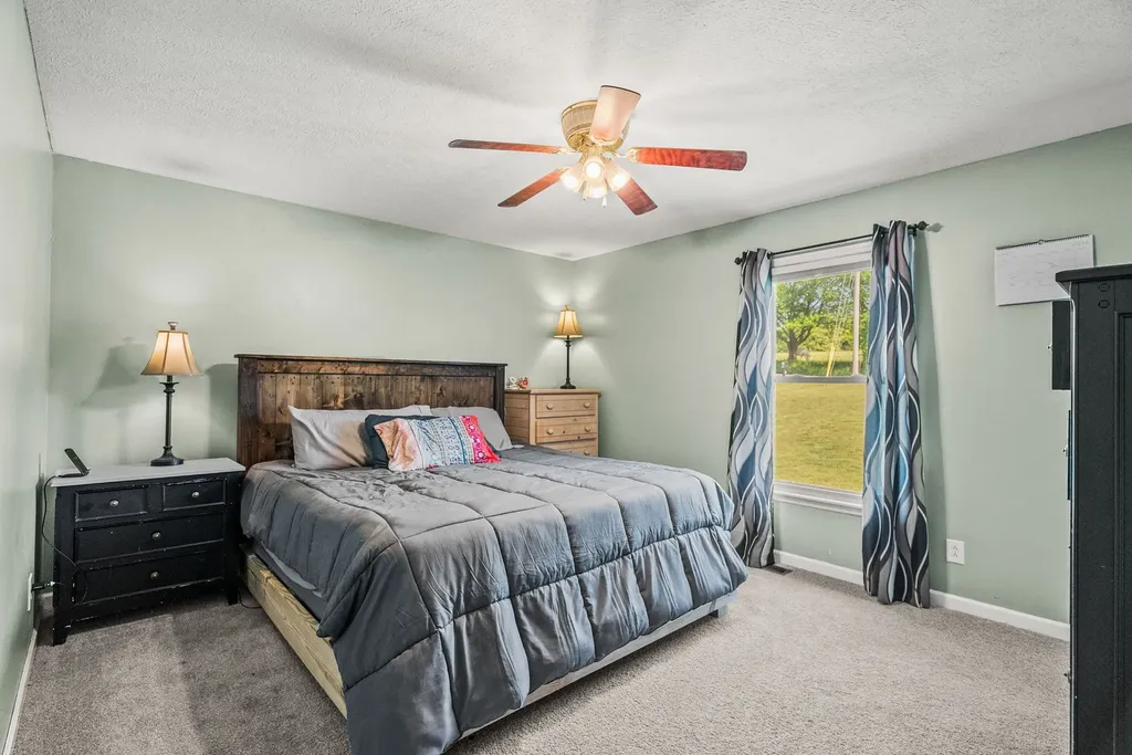 3922 Armstrong Road Springfield TN 37172