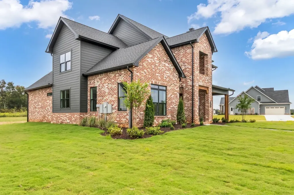 7209 Denton Drive Christiana TN 37037