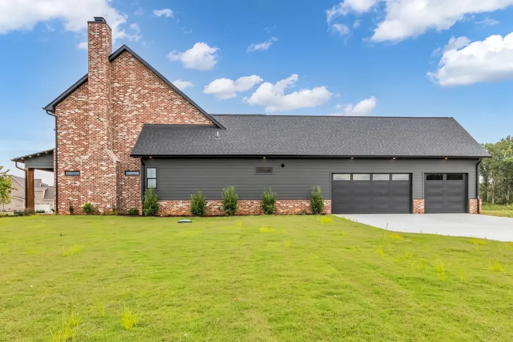 7209 Denton Drive Christiana TN 37037