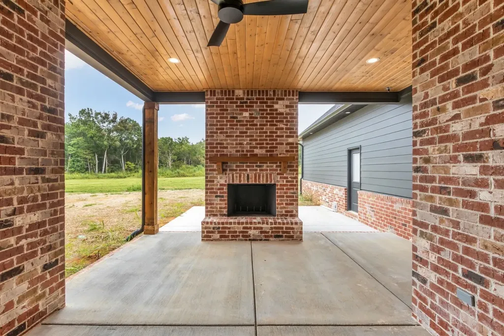 7209 Denton Drive Christiana TN 37037