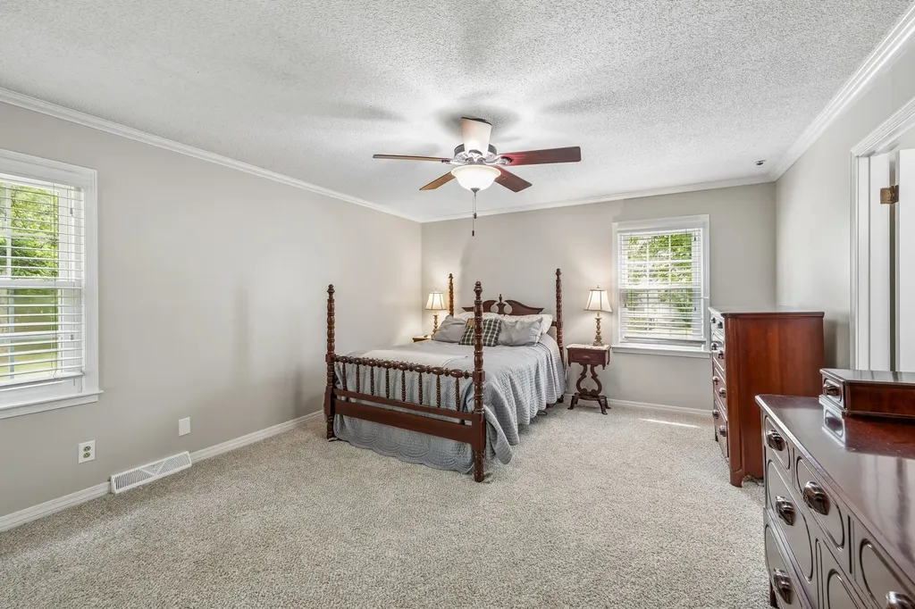 1305 Jewell Drive Columbia TN 38401