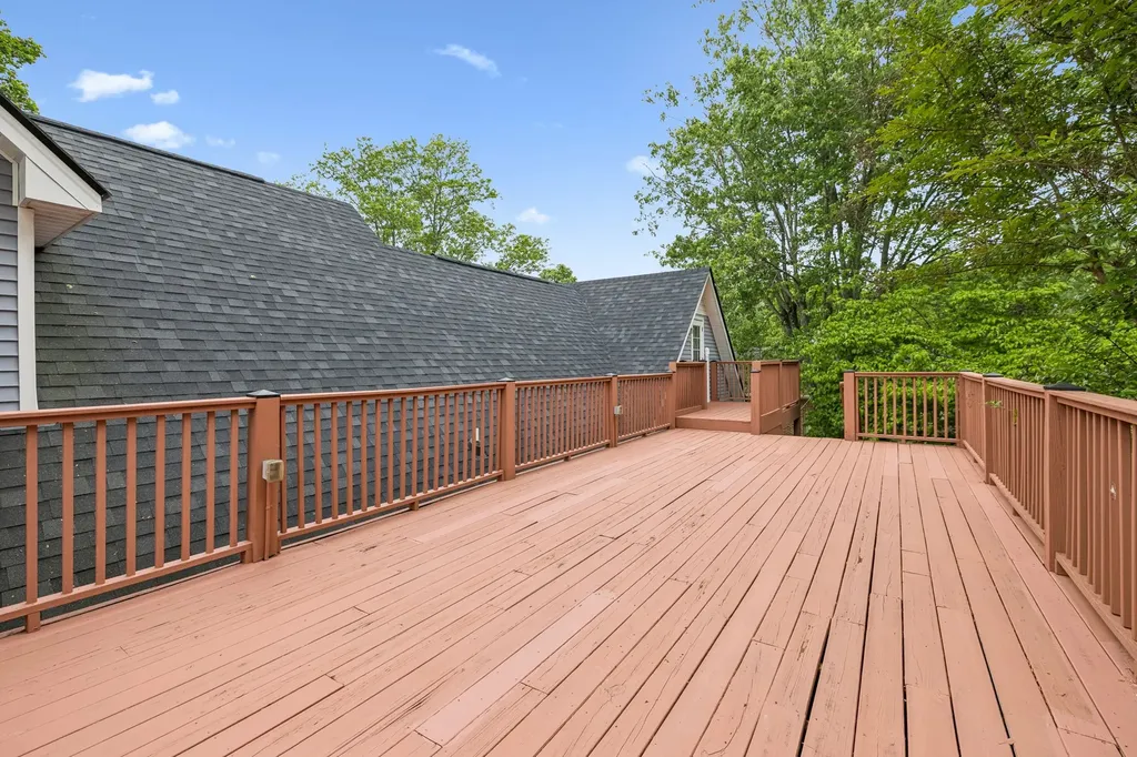 1305 Jewell Drive Columbia TN 38401