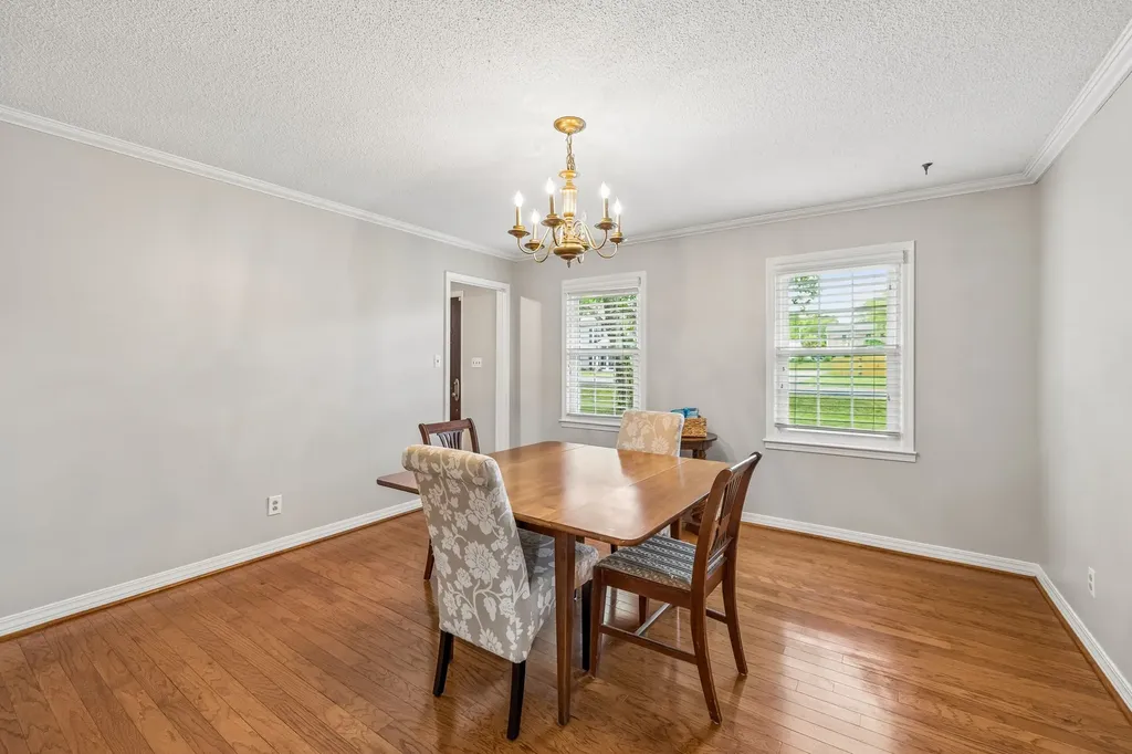 1305 Jewell Drive Columbia TN 38401